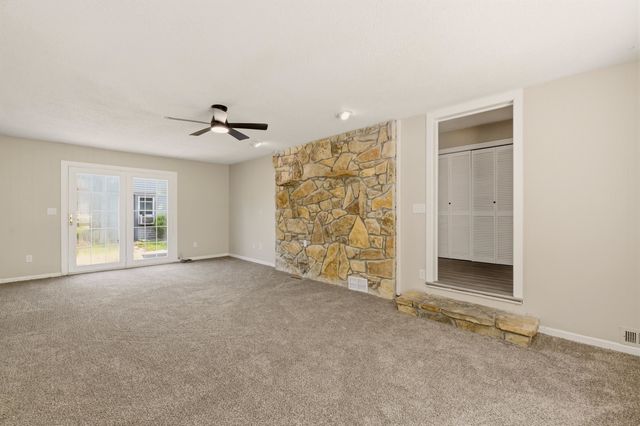 1602 Edgemoor st, El Dorado, KS 67042