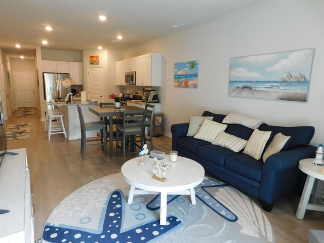 5067 Georgetown Dr, Myrtle Beach, SC 29579
