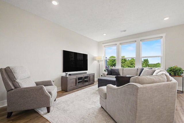 4819 Stonewood River Avenue Sw, City Of Wyoming, MI 49418