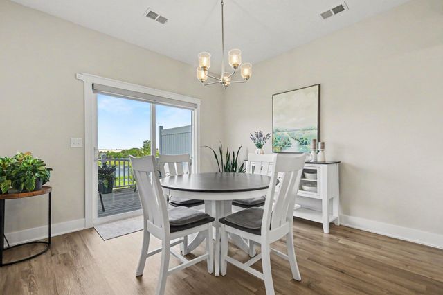 4819 Stonewood River Avenue Sw, City Of Wyoming, MI 49418
