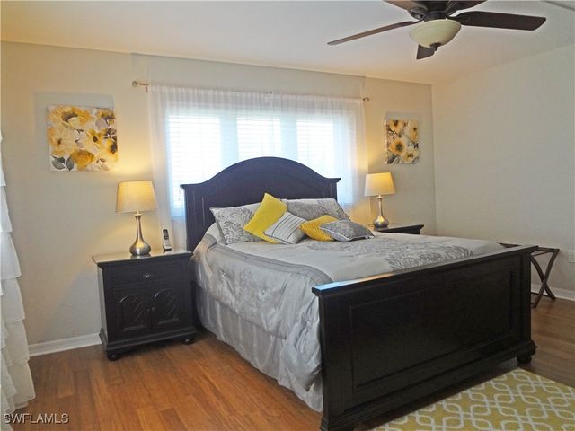 1860 Bald Eagle DR 403B, Naples, FL 34105