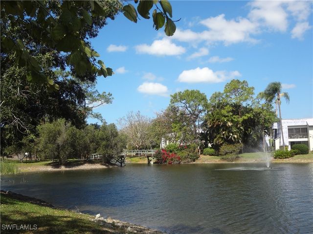 1860 Bald Eagle DR 403B, Naples, FL 34105