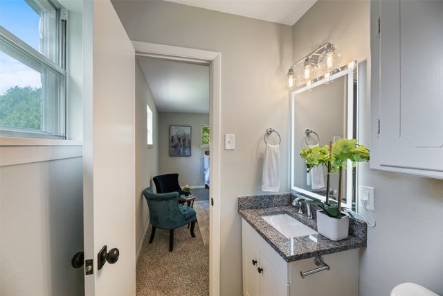 1138 Usher Street, Benbrook, TX 76126
