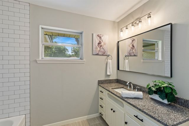 1138 Usher Street, Benbrook, TX 76126