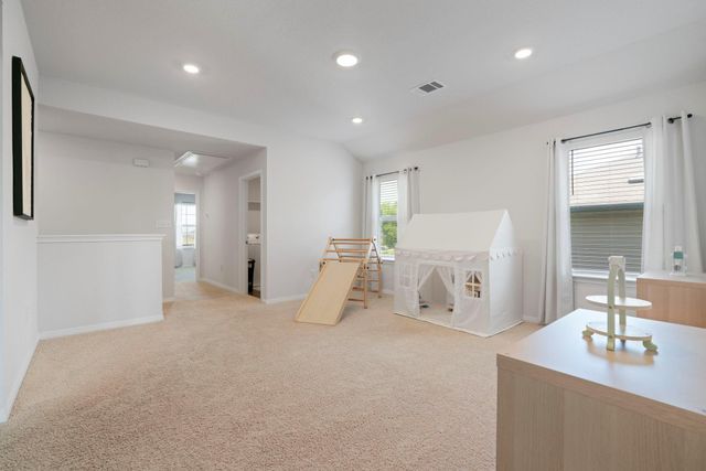 300 Brooklyn DR, Georgetown, TX 78626