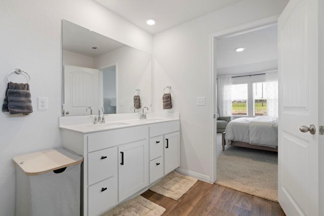 300 Brooklyn DR, Georgetown, TX 78626
