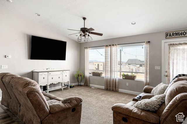 5203 N TOMAHAWK DR, Enoch, UT 84721