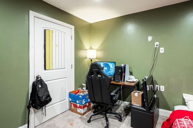 5203 N TOMAHAWK DR, Enoch, UT 84721