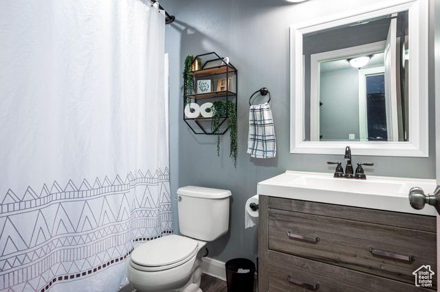 5203 N TOMAHAWK DR, Enoch, UT 84721