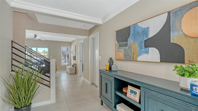 5168 SANDY COVE, Sarasota, FL 34242
