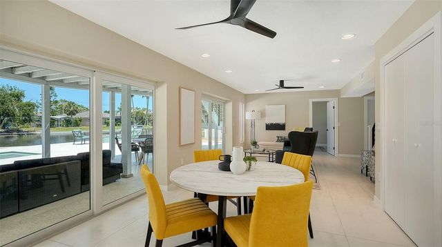 5168 SANDY COVE, Sarasota, FL 34242