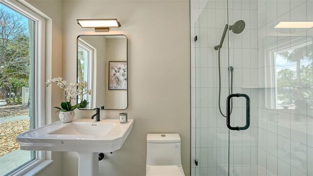 5168 SANDY COVE, Sarasota, FL 34242