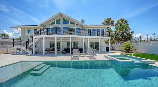 5168 SANDY COVE, Sarasota, FL 34242