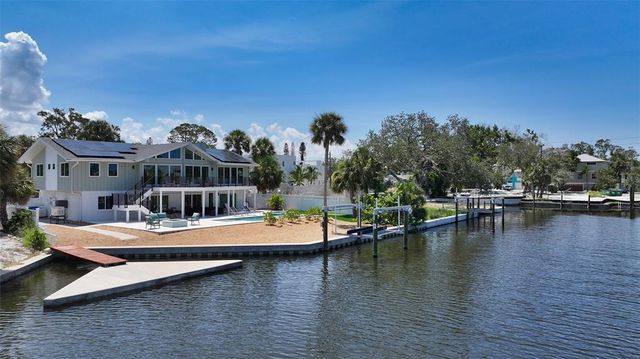 5168 SANDY COVE, Sarasota, FL 34242