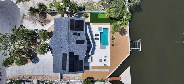 5168 SANDY COVE, Sarasota, FL 34242