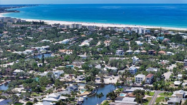 5168 SANDY COVE, Sarasota, FL 34242