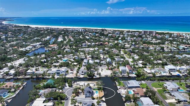 5168 SANDY COVE, Sarasota, FL 34242