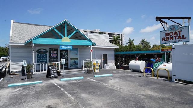 5168 SANDY COVE, Sarasota, FL 34242