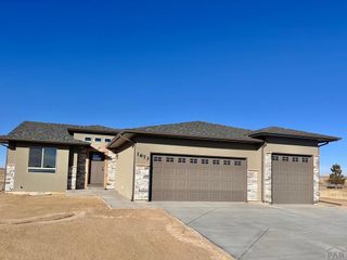 1673 E Silverwood Dr, Pueblo West, CO 81007