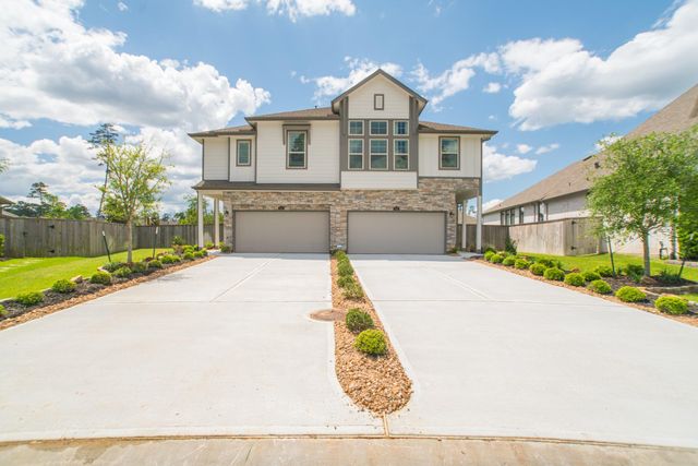 438 Lake Day Drive, Conroe, TX 77304