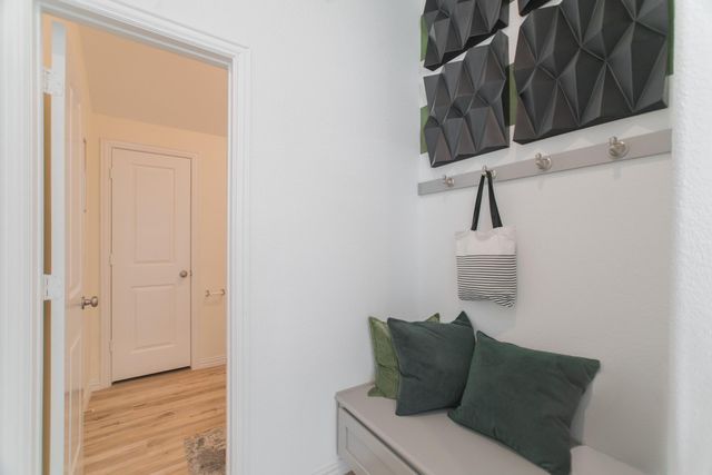 438 Lake Day Drive, Conroe, TX 77304