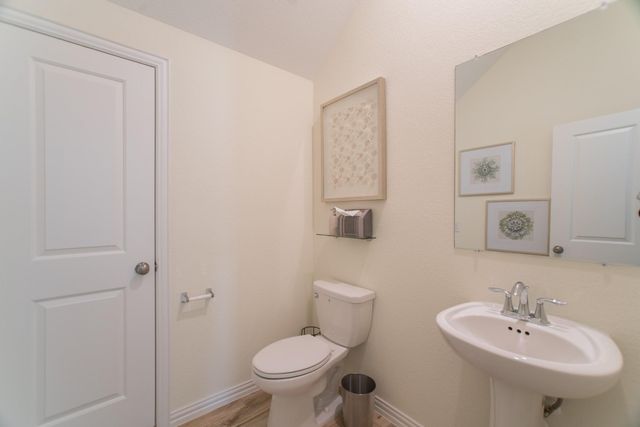 438 Lake Day Drive, Conroe, TX 77304