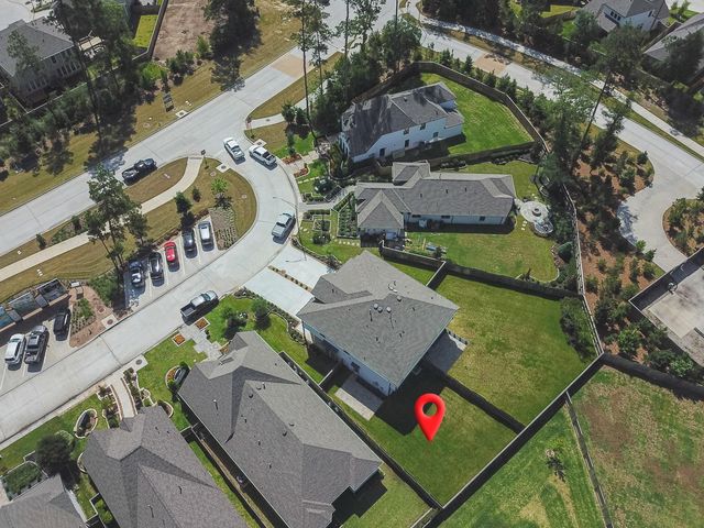 438 Lake Day Drive, Conroe, TX 77304