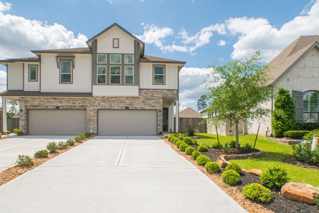 438 Lake Day Drive, Conroe, TX 77304