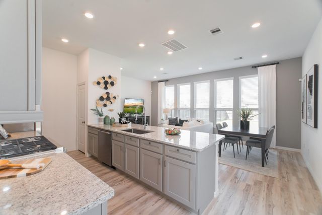 438 Lake Day Drive, Conroe, TX 77304