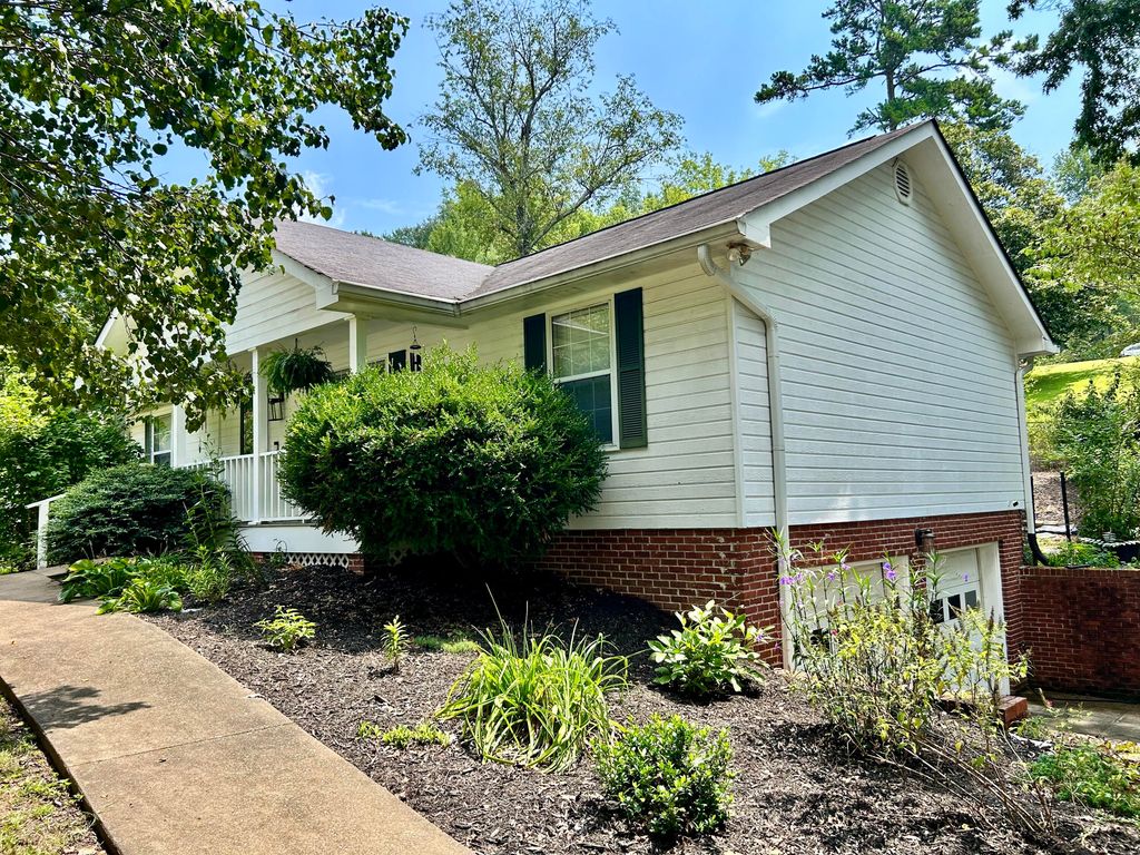 406 Kingsridge Drive, Hixson, TN 37343