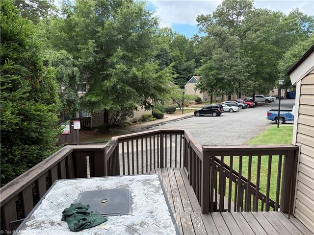 205 Village Lane F, Greensboro, NC 27409