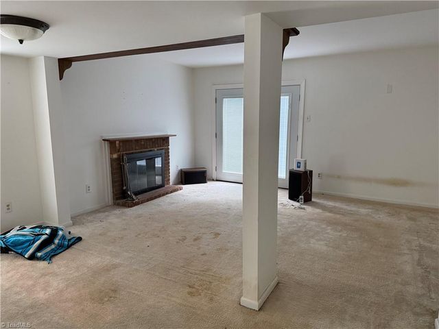 205 Village Lane F, Greensboro, NC 27409