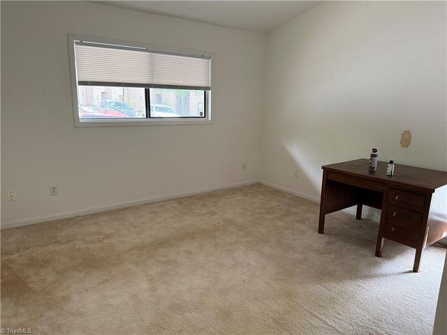 205 Village Lane F, Greensboro, NC 27409