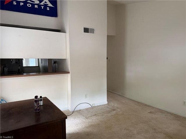 205 Village Lane F, Greensboro, NC 27409