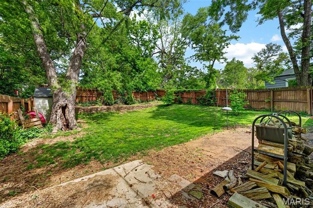9719 Greenwood Terrace, Rock Hill, MO 63119