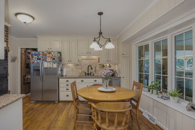 8417 Merrymount Dr, Nashville, TN 37221