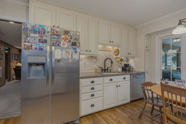 8417 Merrymount Dr, Nashville, TN 37221