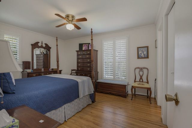 8417 Merrymount Dr, Nashville, TN 37221