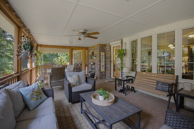 8417 Merrymount Dr, Nashville, TN 37221