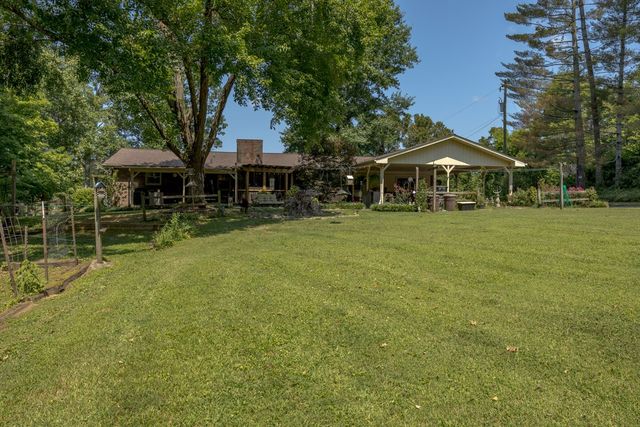 8417 Merrymount Dr, Nashville, TN 37221