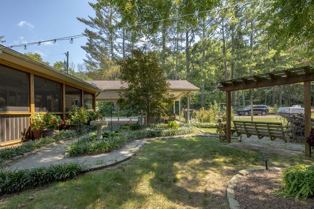 8417 Merrymount Dr, Nashville, TN 37221