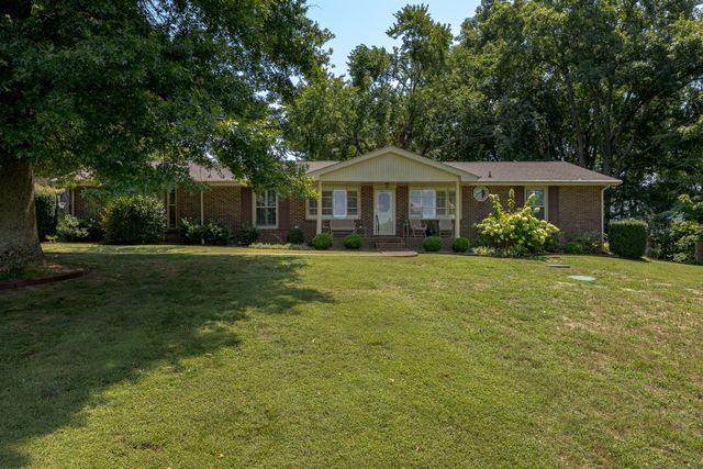 8417 Merrymount Dr, Nashville, TN 37221