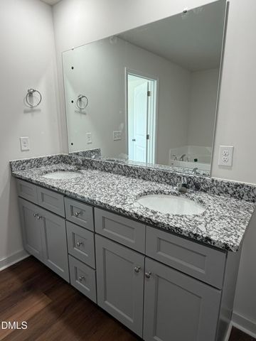 456 Finch Lane, Four Oaks, NC 27524