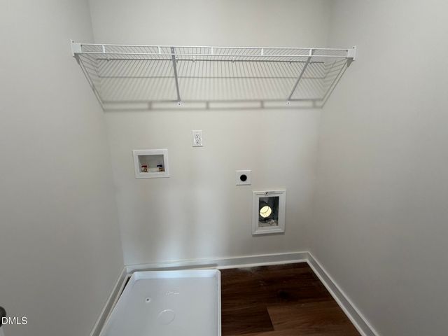 456 Finch Lane, Four Oaks, NC 27524