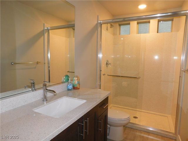 8065 Misty Canyon Avenue, Las Vegas, NV 89113