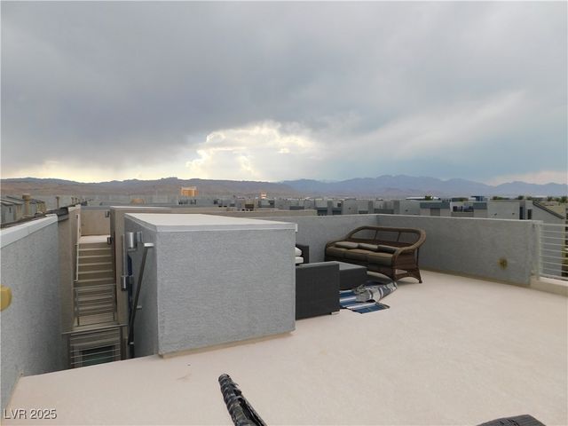 8065 Misty Canyon Avenue, Las Vegas, NV 89113