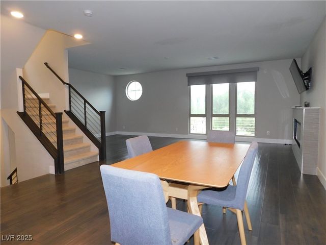 8065 Misty Canyon Avenue, Las Vegas, NV 89113