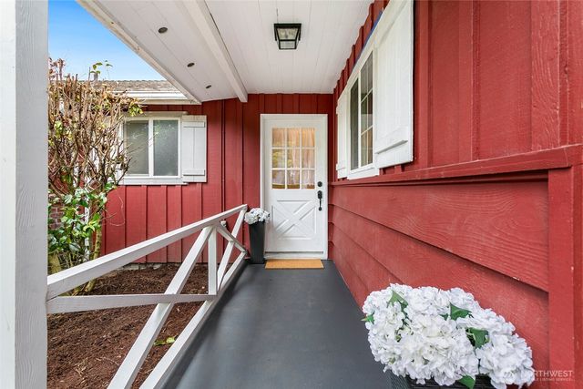 8424 97th Street SW, Lakewood, WA 98498
