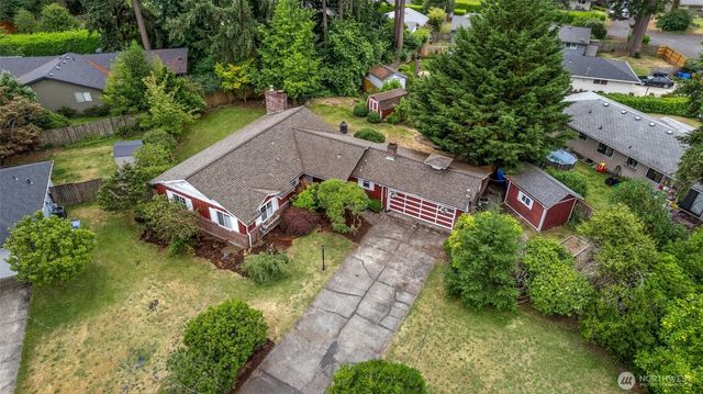 8424 97th Street SW, Lakewood, WA 98498