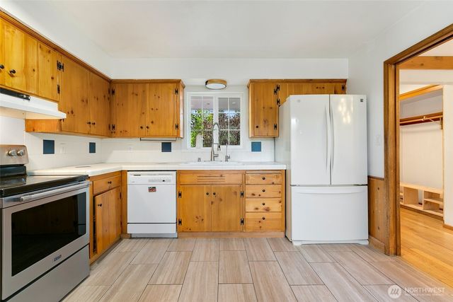 8424 97th Street SW, Lakewood, WA 98498
